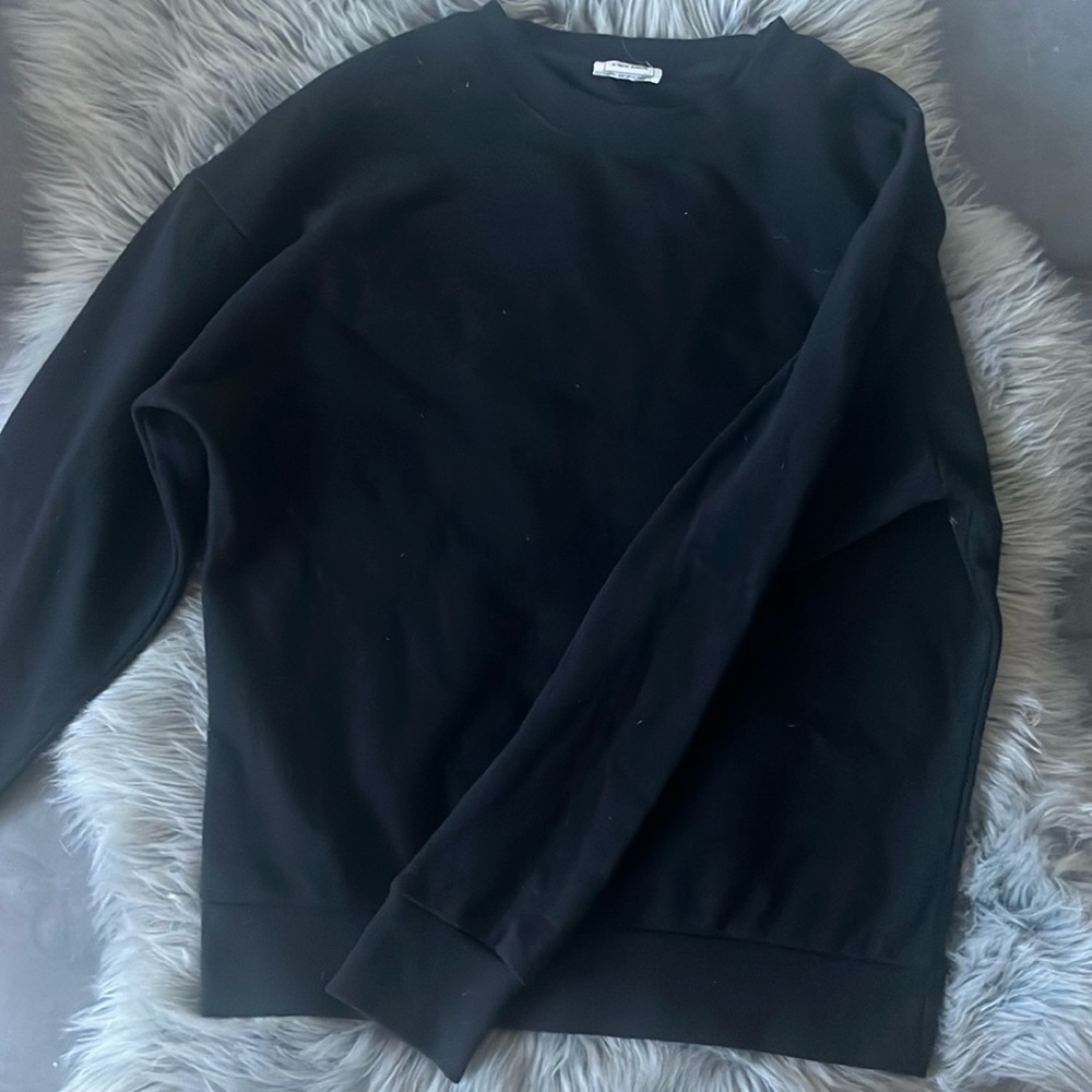 Small Black Plain Sweatshirt
